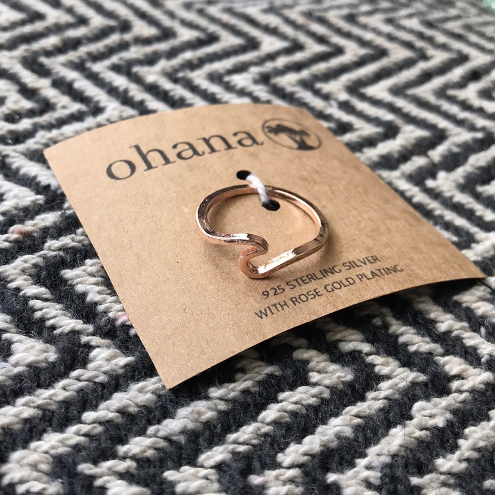 Rose gold Authentic Ohana Wave Ring Size 7
